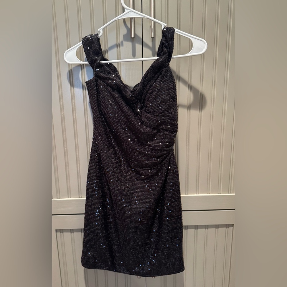 La Femme Black Sequin Dress. Size 0 Never Worn